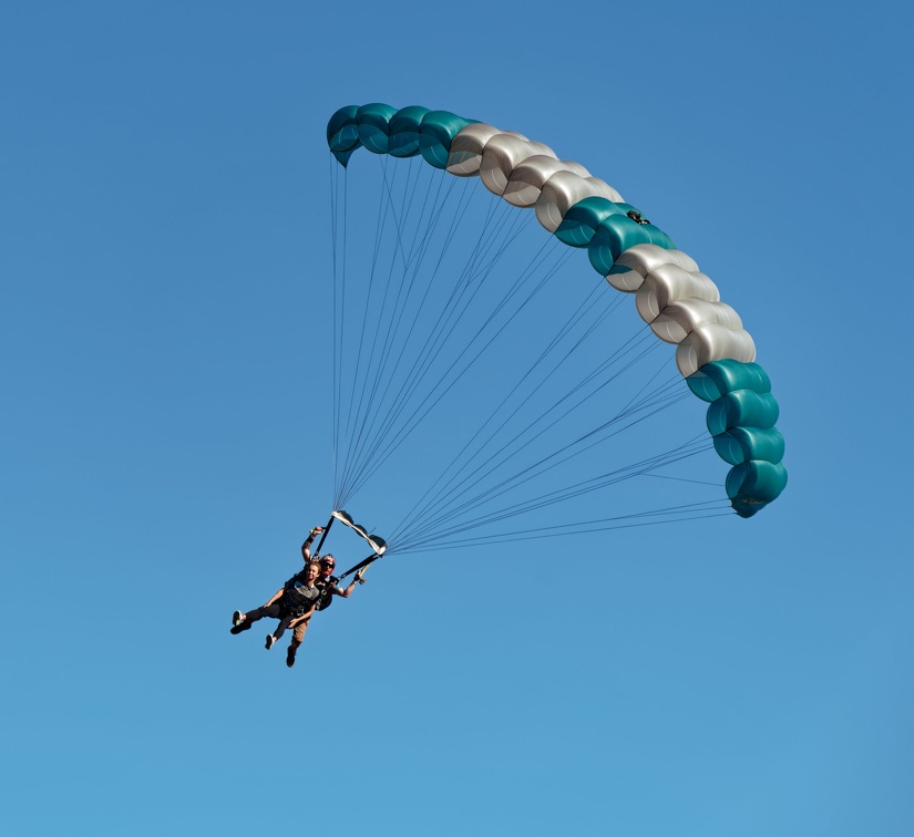 20211226 152325 Sebastian Skydive TylerHudson RacheleRimondin M