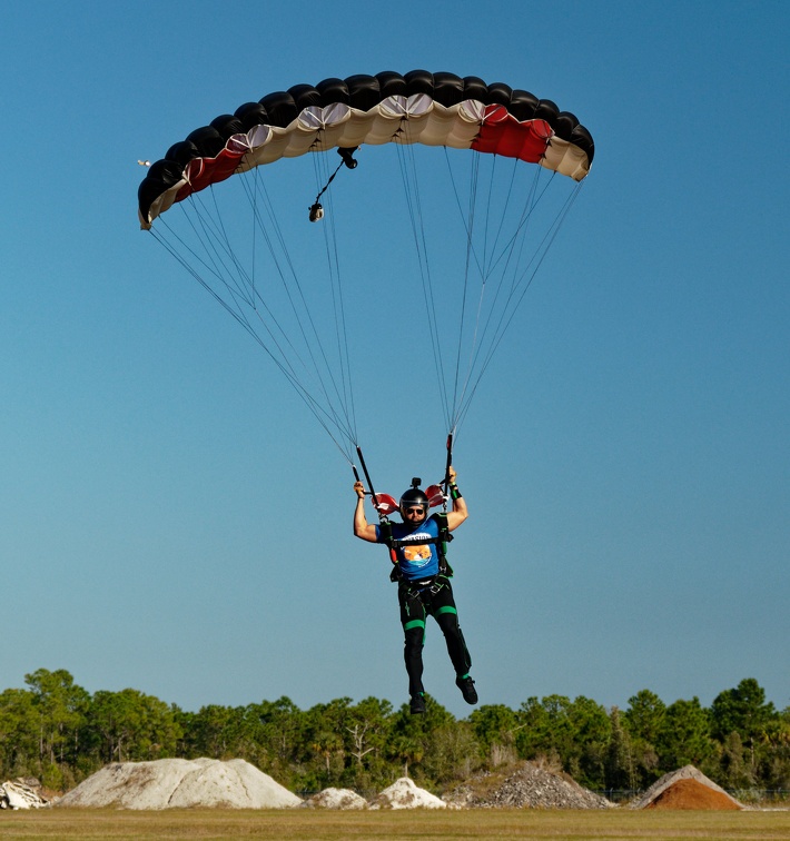 20211228_100828_Sebastian_Skydive_Invasion_KurtisStrigl.jpg