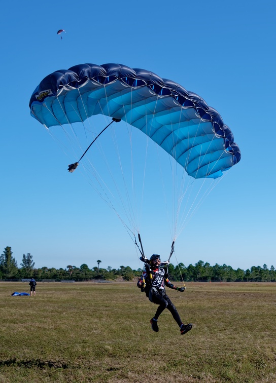 20211228_100938_Sebastian_Skydive_Invasion_DeepGandecha.jpg