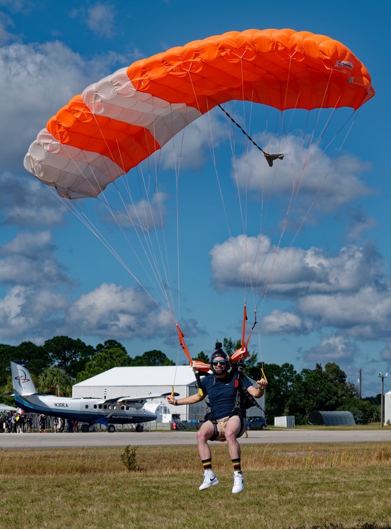 20211230 120653 Sebastian Skydive ZachAnderson