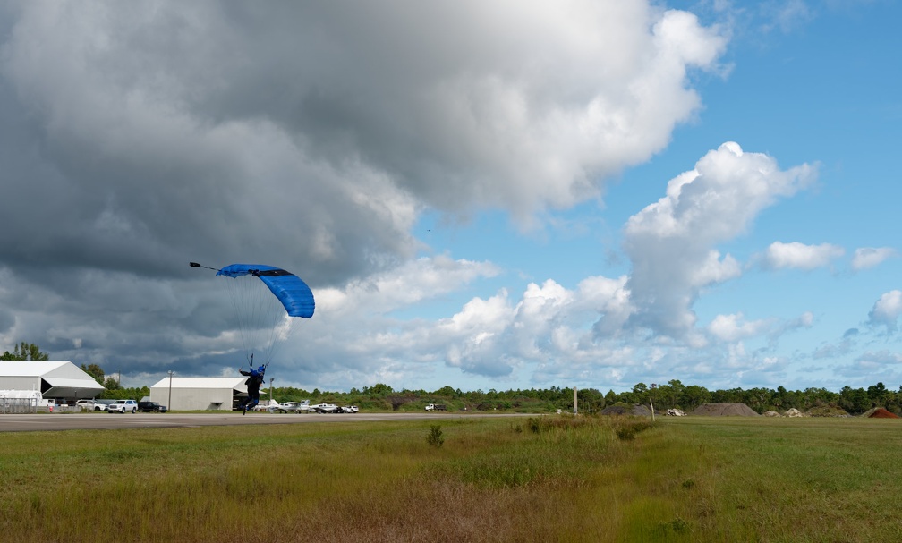 20211015 103856 Sebastian Skydive ChrisGoodell