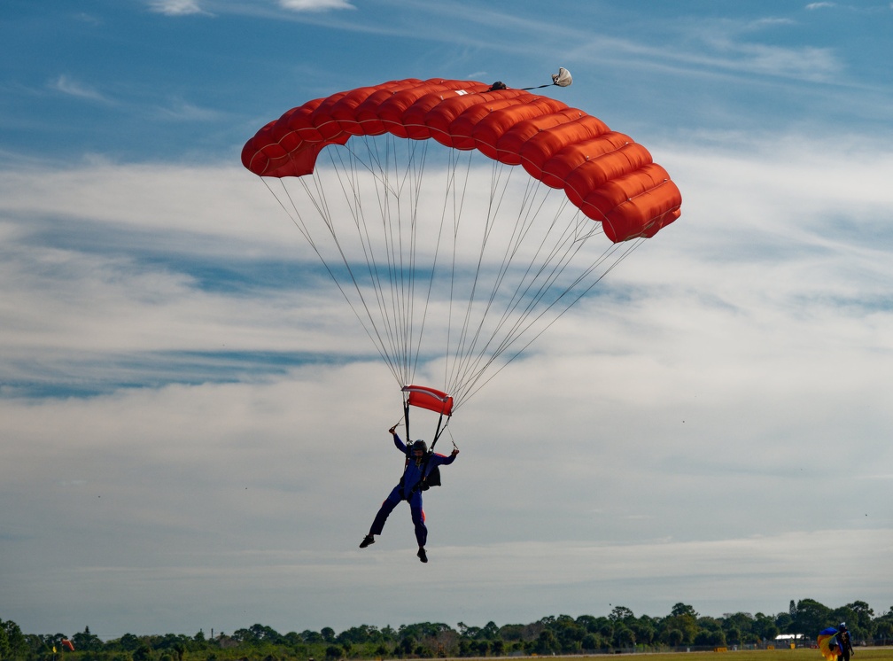 20220107_111613_Sebastian_Skydive_ChrisAbramavage.jpg