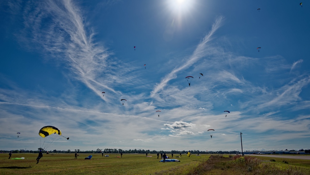 20220107_120236_Sebastian_Skydive_FL_HeadDown_Record_.jpg