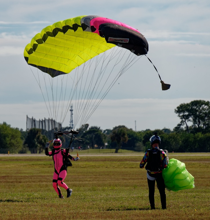 20220107 120312 Sebastian Skydive FL HeadDown Record 