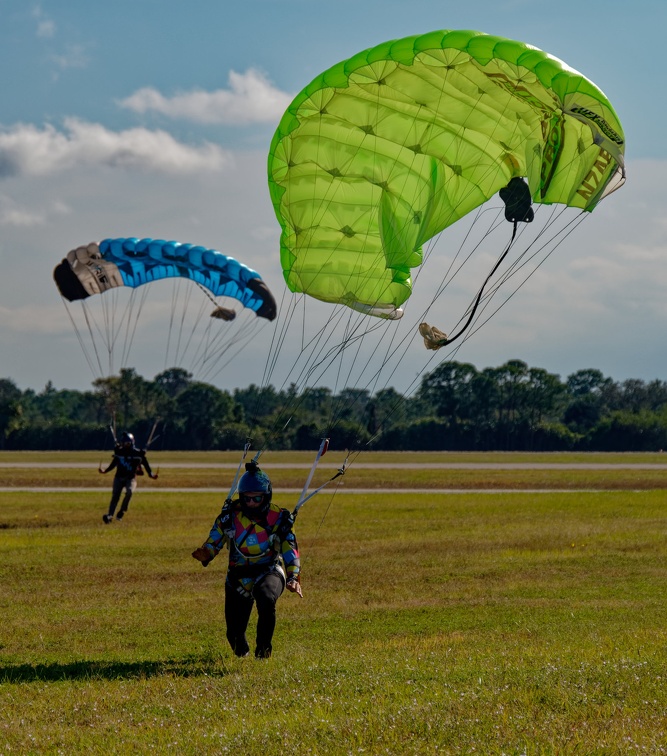 20220107_134602_Sebastian_Skydive_FL_HeadDown_Record_.jpg