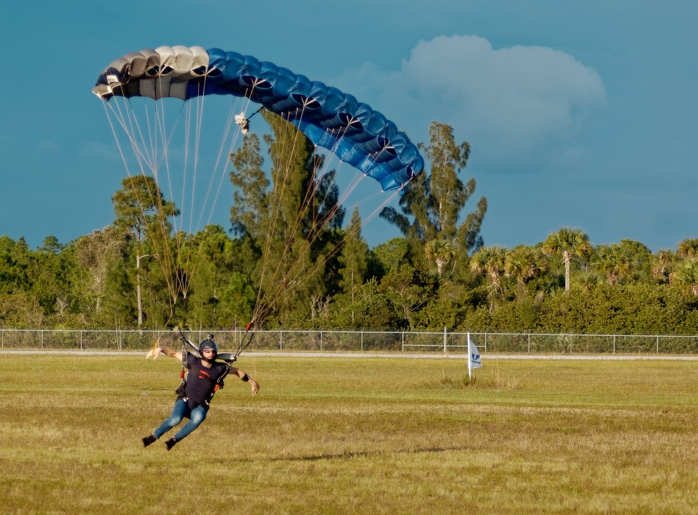 20191230 163328 Sebastian Skydive BradHunt