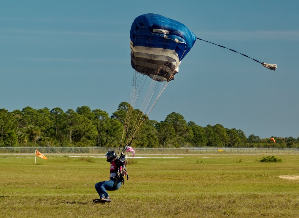 20200101 134538 Sebastian Skydive BradHunt