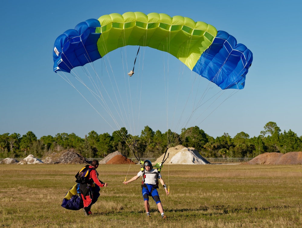 20211230 163046 Sebastian Skydive TedGanger GraemeClougher