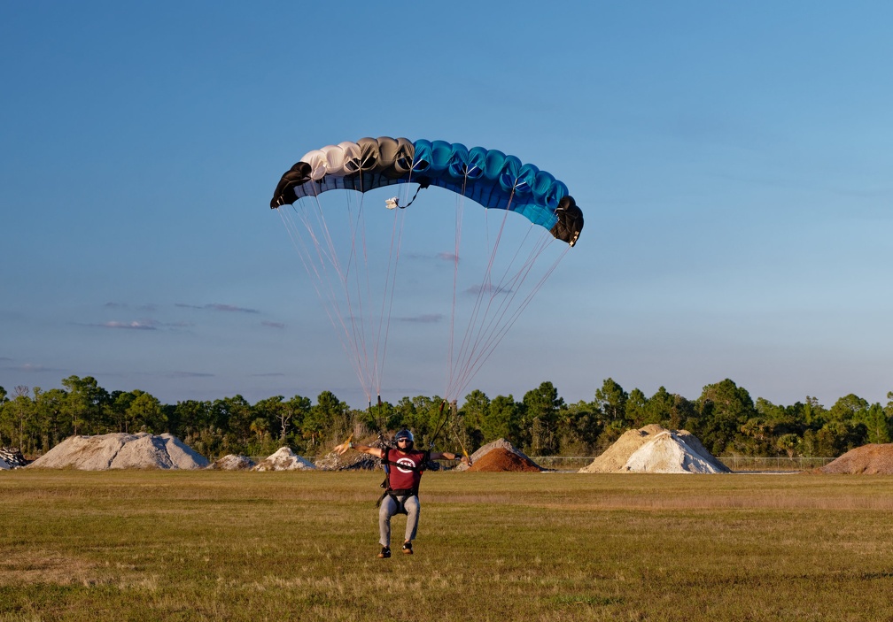 20220101 165949 Sebastian Skydive BradHunt