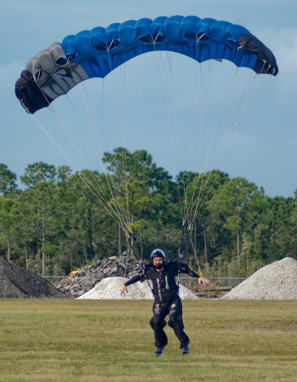 20191230 154432 Sebastian Skydive DougBarron