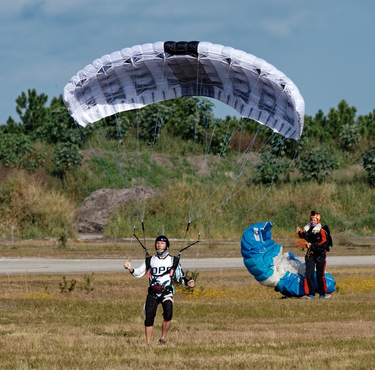 20211211 100620 Sebastian Skydive AustinLankford JoshMavica