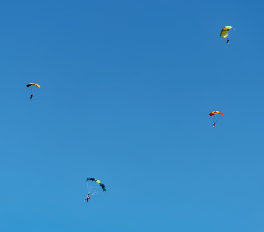 20211230_144624_Sebastian_Skydive_.jpg