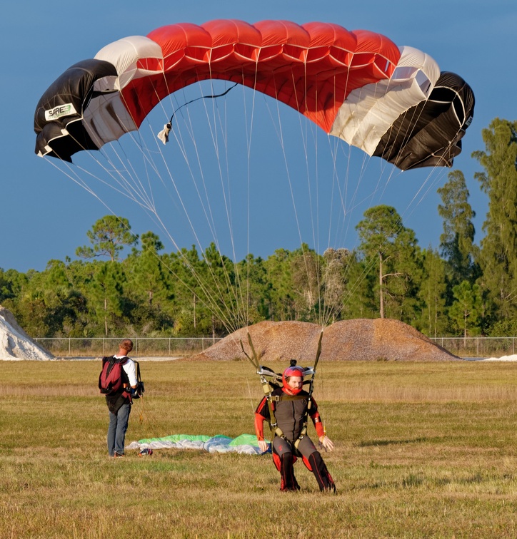 20211228_164707_Sebastian_Skydive_Invasion_CharlieMcGee_1.jpg