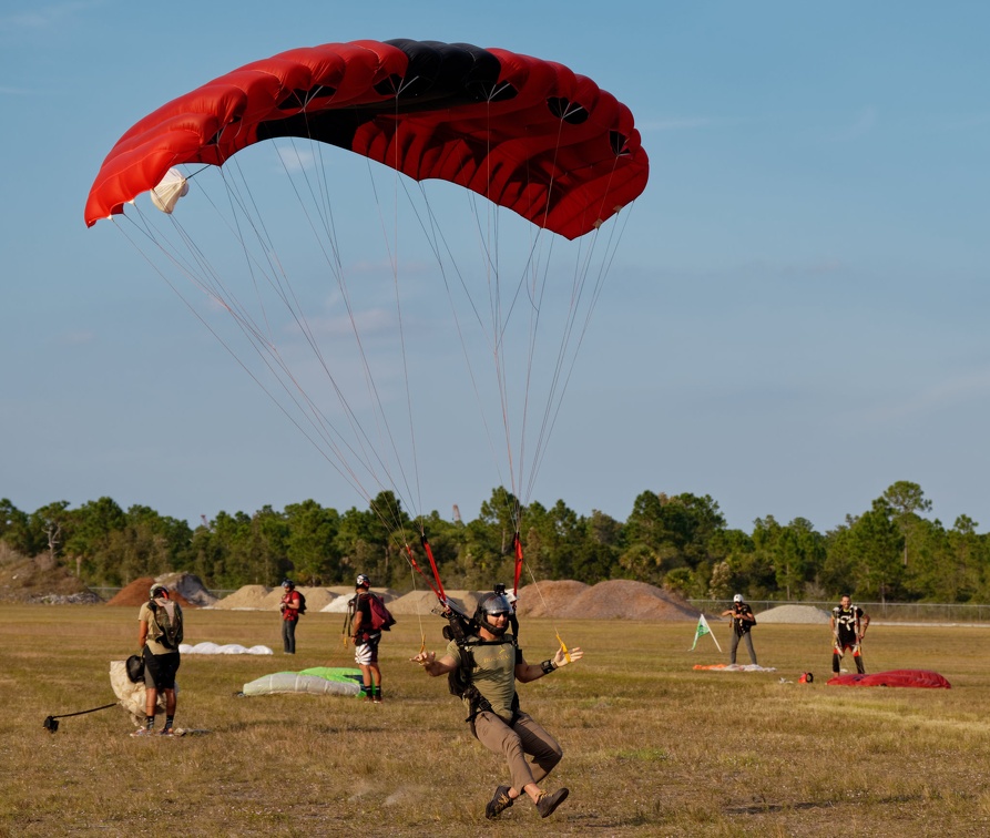 20211211 161851 Sebastian Skydive ScottPaulson DanAdams DougDickey NaftaliMizrachi KeithCommander ManfiHernandez