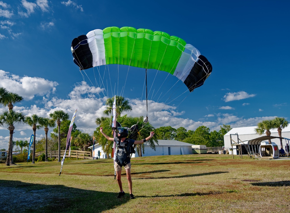 20220204_145324_Sebastian_Skydive_SeanCurrie_M.jpg