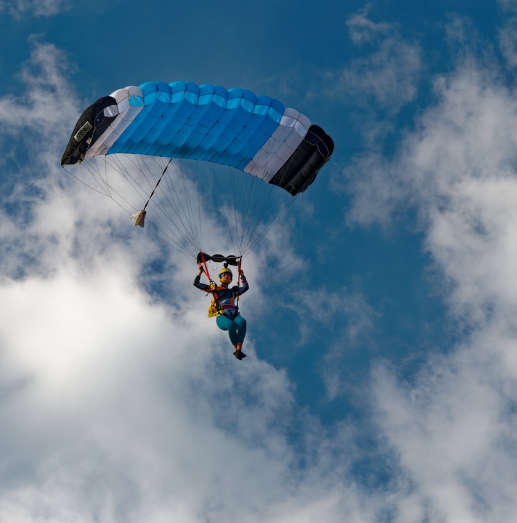 20220204_151454_Sebastian_Skydive_JenHalvorson_1.jpg