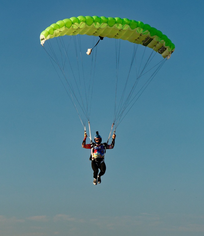 20220204_163449_Sebastian_Skydive_DavidDellanave.jpg