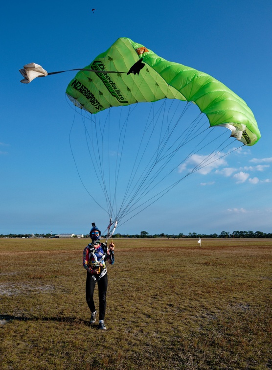 20220204_163454_Sebastian_Skydive_DavidDellanave.jpg