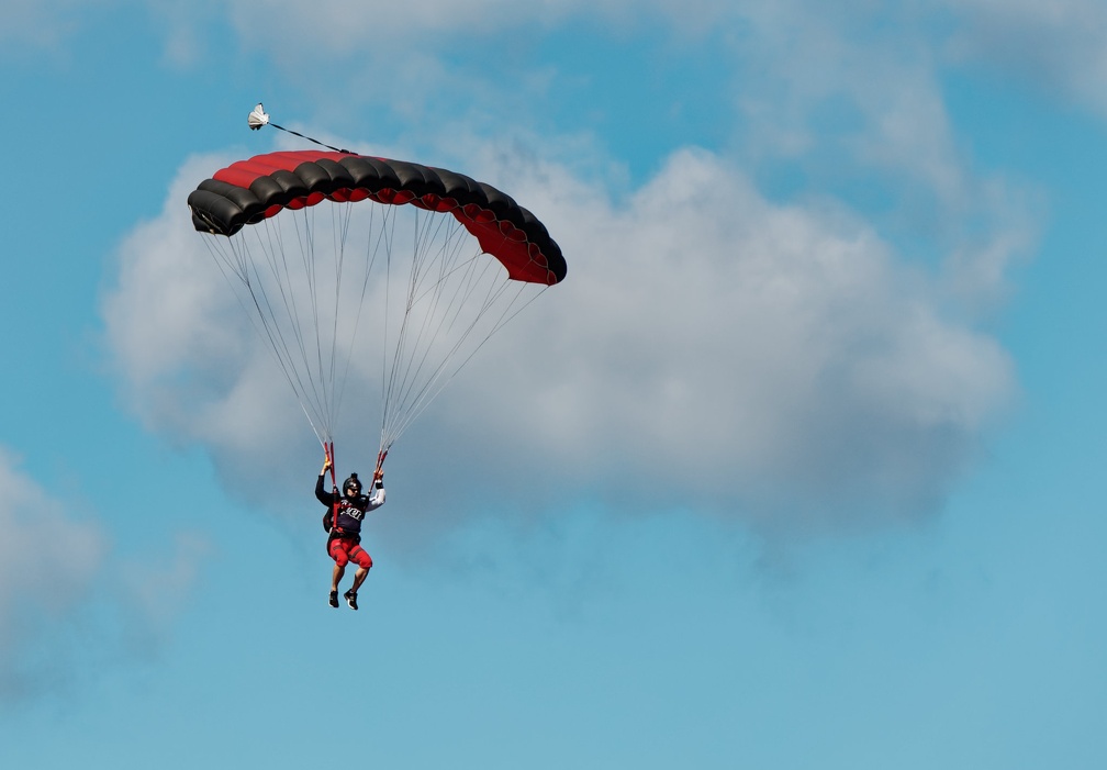 20220204_135353_Sebastian_Skydive_JeremyWilliams.jpg