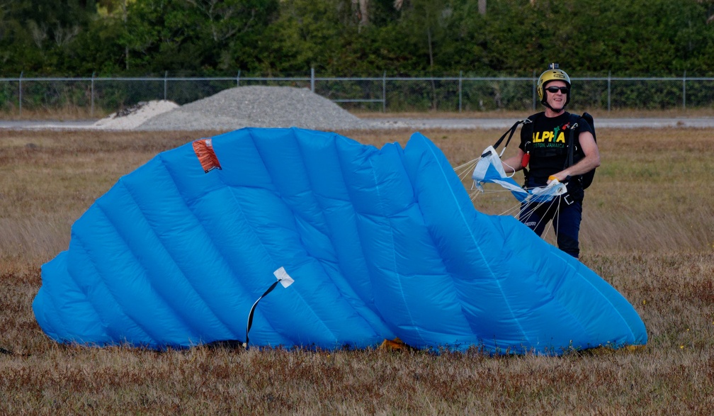 20220204_151551_Sebastian_Skydive_BillButler.jpg