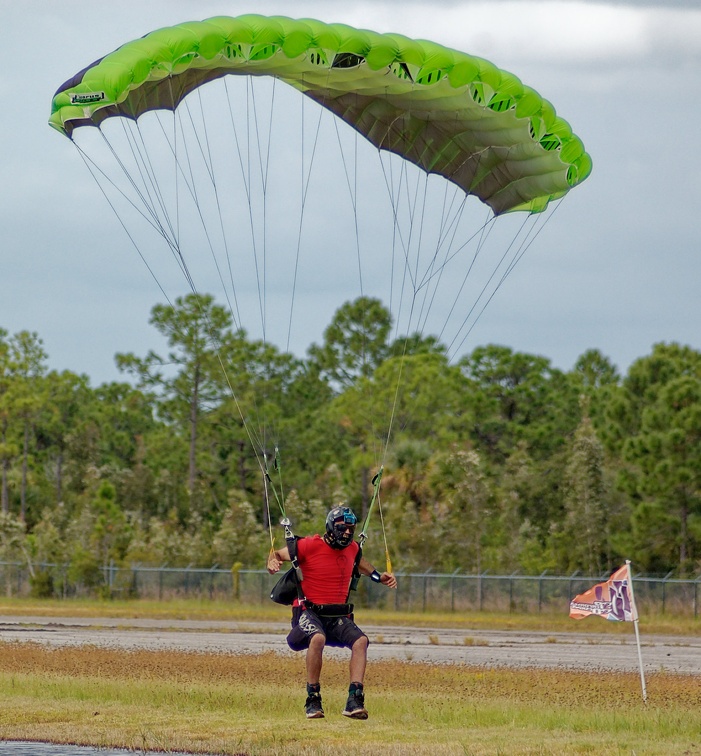 20201204_135134_Sebastian_Skydive_FLCPA_Meet2_AlexHerrera.jpg