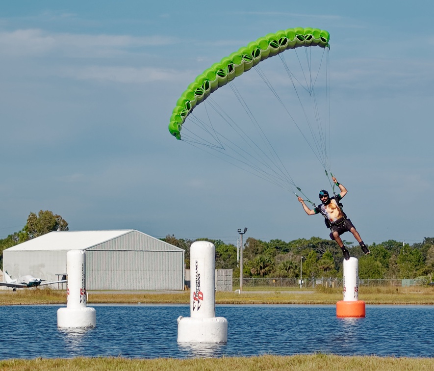 20201206 102502 Sebastian Skydive FLCPA Meet2 AlexHerrera