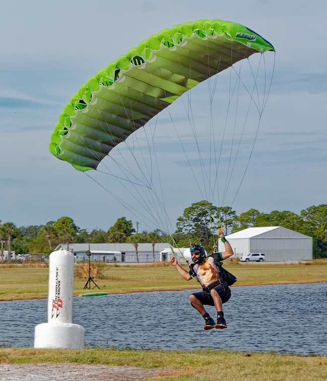 20201206 113856 Sebastian Skydive FLCPA Meet2 AlexHerrera