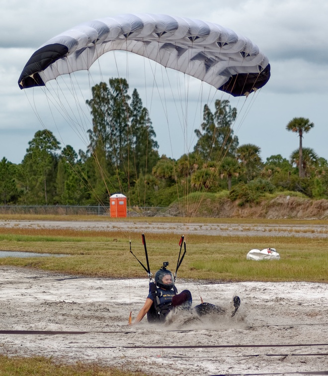 20201204 135040 Sebastian Skydive FLCPA Meet2 AllisonReay