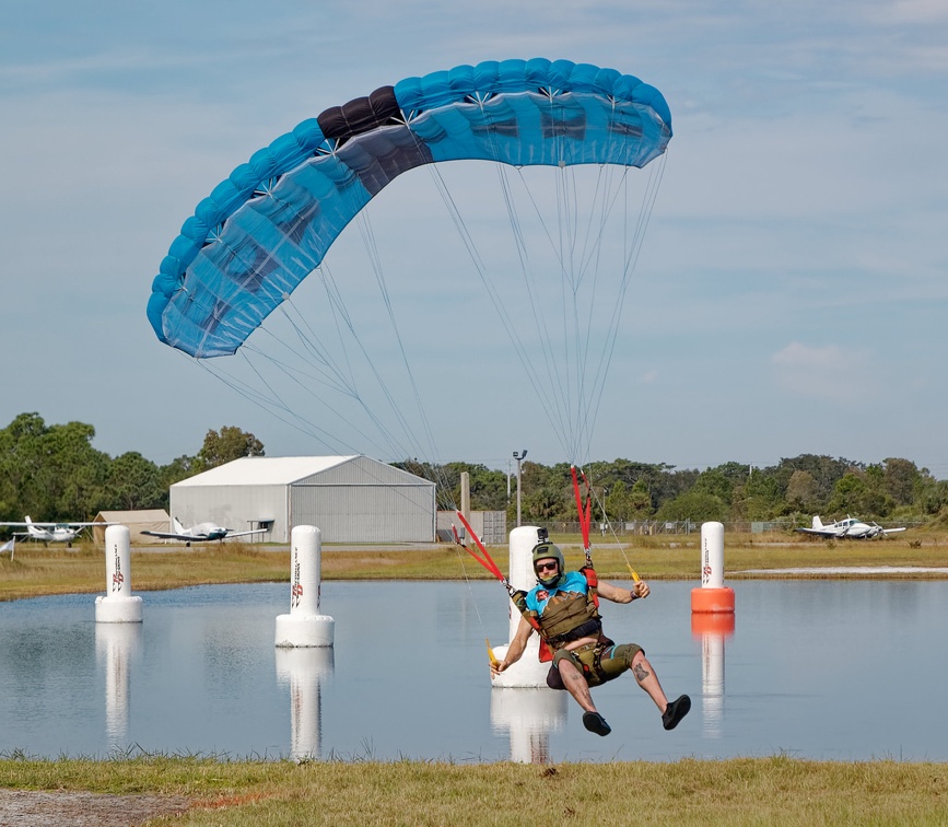 20201206 105320 Sebastian Skydive FLCPA Meet2 CliffordSteele