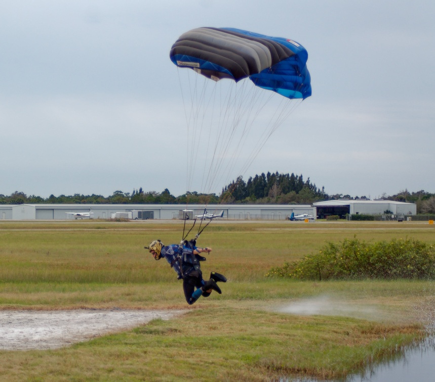 20201204_103436_Sebastian_Skydive_FLCPA_Meet2_CurtBartholomew.jpg