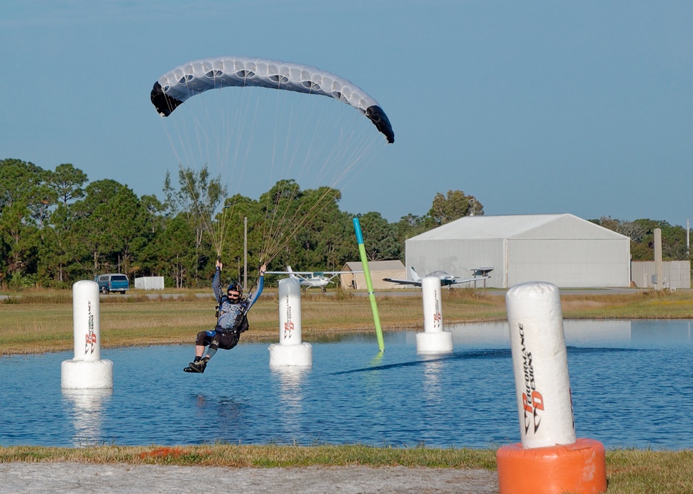 20201206 081916 Sebastian Skydive FLCPA Meet2 CurtBartholomew