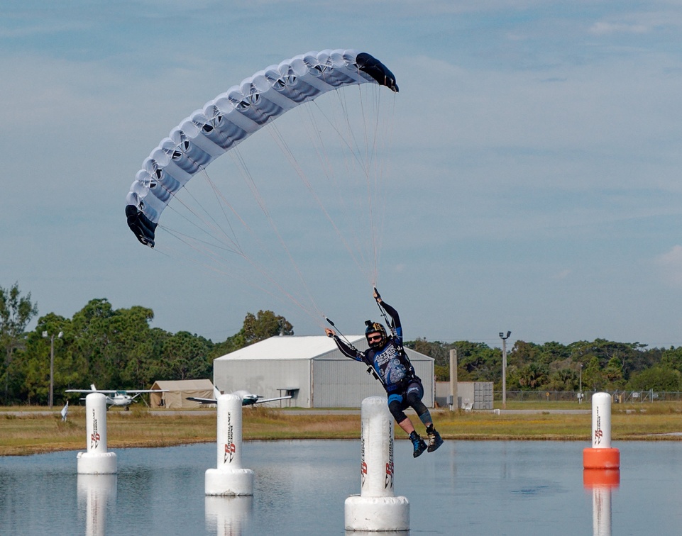 20201206_105032_Sebastian_Skydive_FLCPA_Meet2_CurtBartholomew.jpg