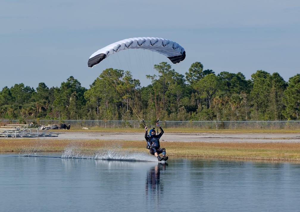 20201206 151504 Sebastian Skydive FLCPA Meet2 CurtBartholomew