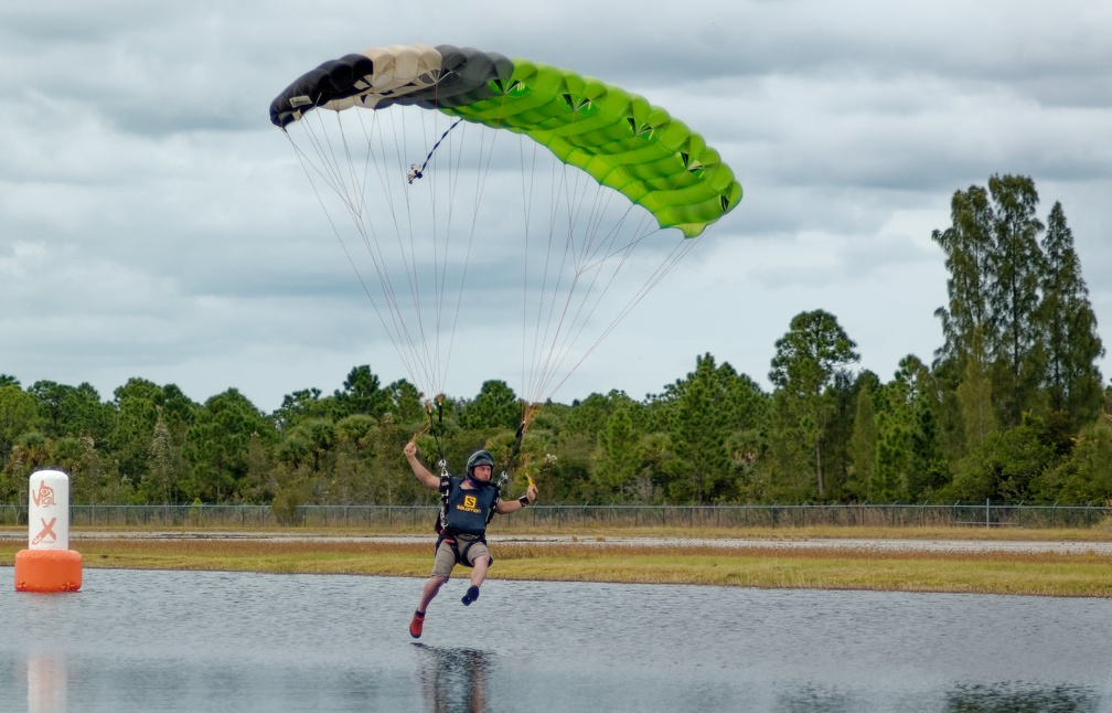 20201204 133956 Sebastian Skydive FLCPA Meet2 ForrestFrizzell M