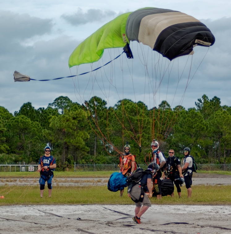 20201204 134004 Sebastian Skydive FLCPA Meet2 ForrestFrizzell JeremyGeorge CliffordSteele PatrickKessler JoeRivera JamesHughes