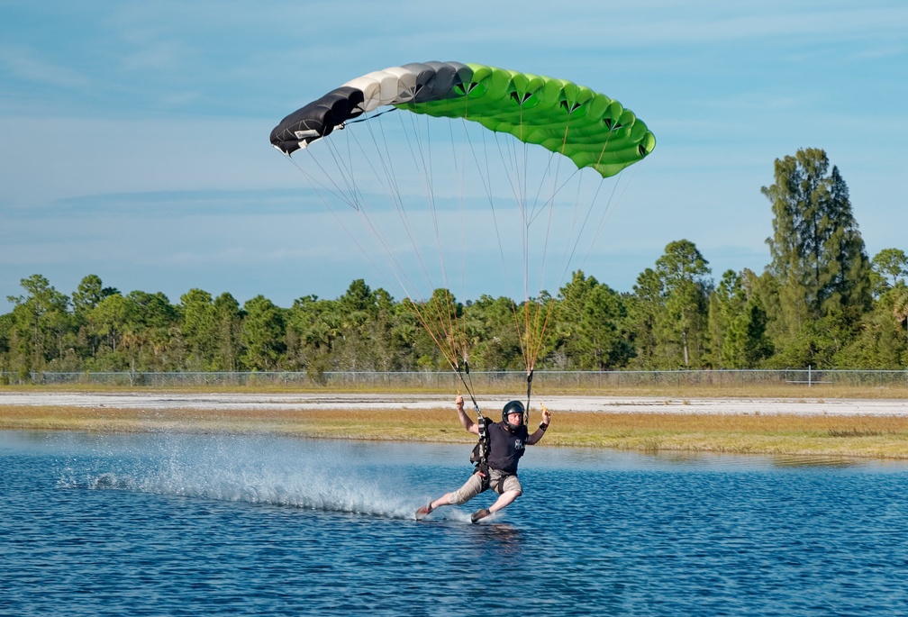 20201206_142442_Sebastian_Skydive_FLCPA_Meet2_ForrestFrizzell.jpg