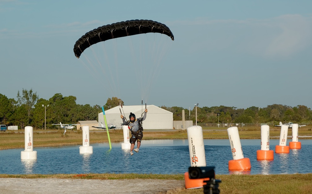 20201206_081948_Sebastian_Skydive_FLCPA_Meet2_FrancoDarman.jpg