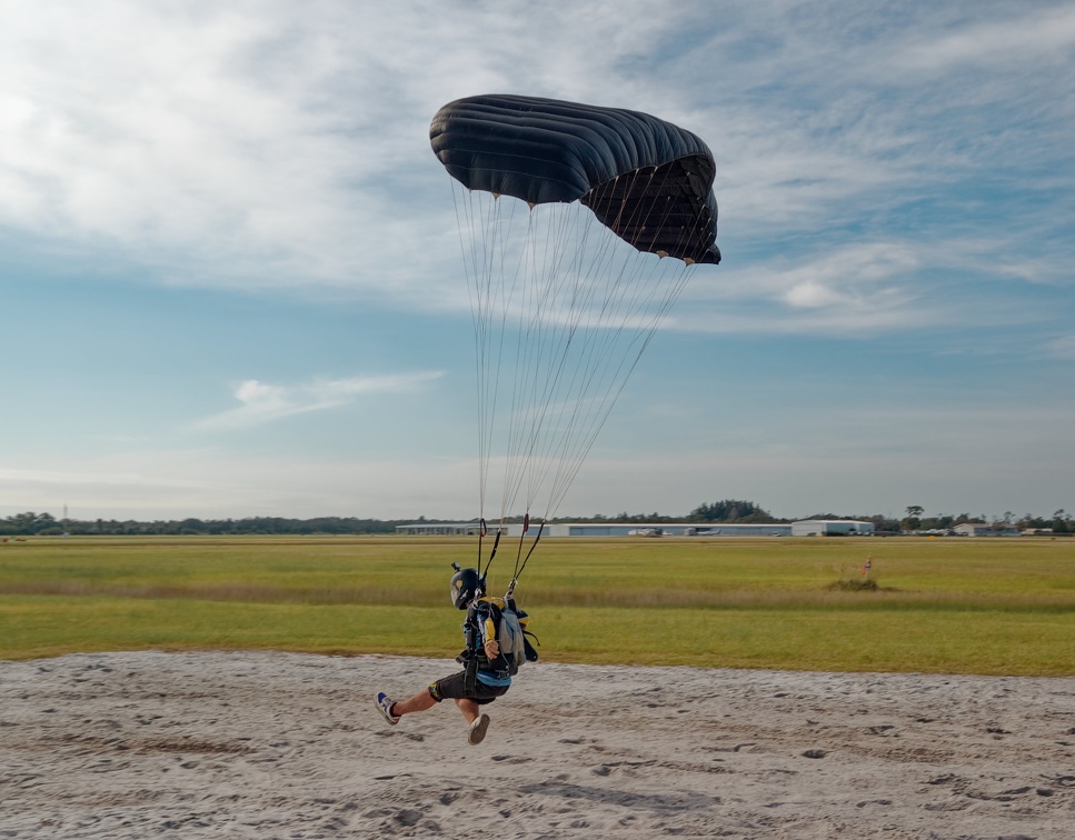 20201206 105112 Sebastian Skydive FLCPA Meet2 FrancoDarman