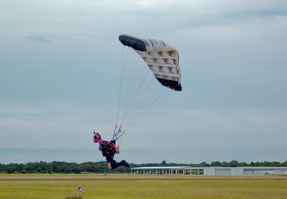 20201204_103456_Sebastian_Skydive_FLCPA_Meet2_JeannieBartholomew_M.jpg