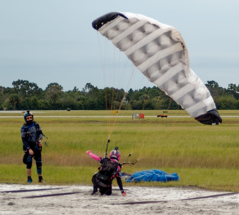 20201204 103458 Sebastian Skydive FLCPA Meet2 JeannieBartholomew CurtBartholomew