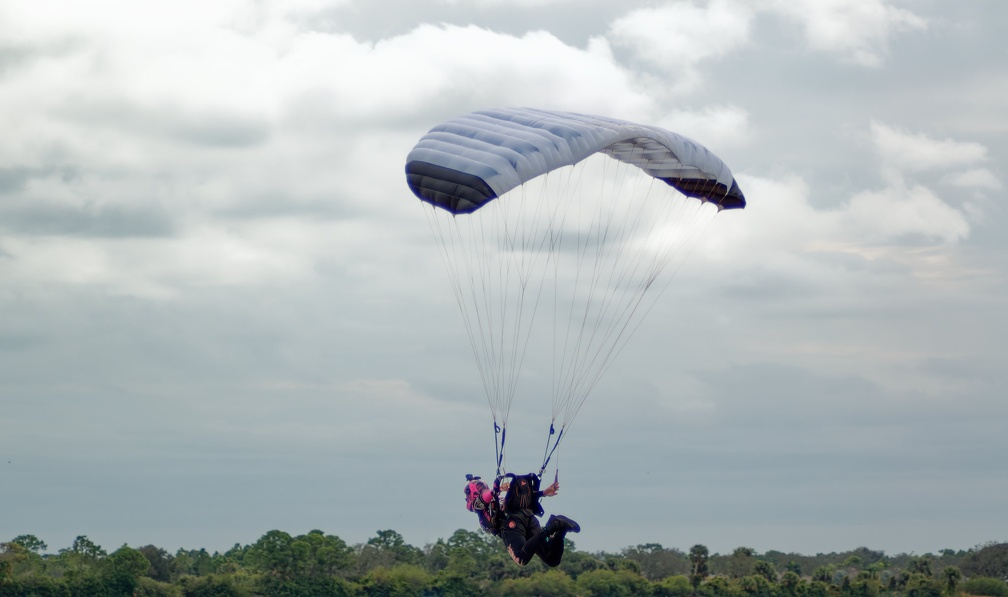 20201204_124144_Sebastian_Skydive_FLCPA_Meet2_JeannieBartholomew.jpg