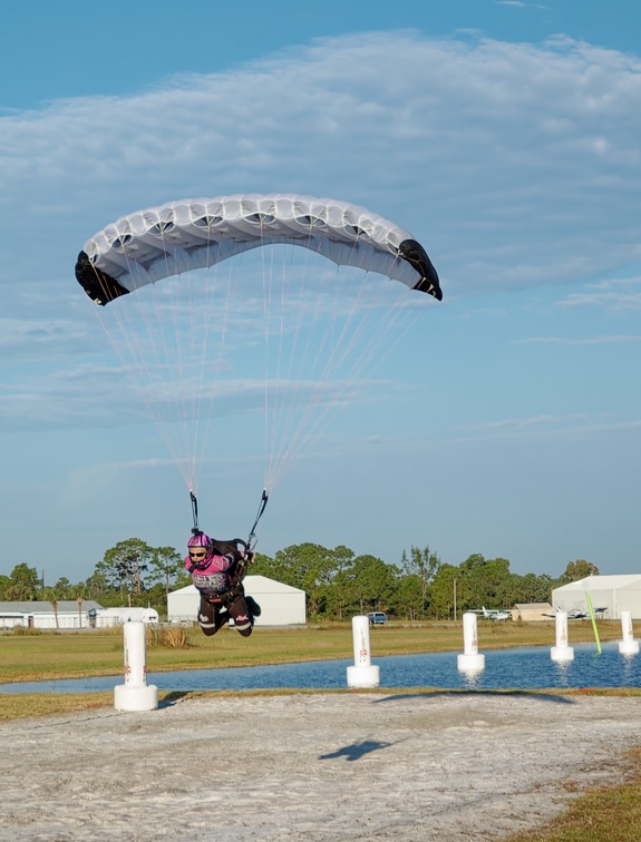 20201206_082018_Sebastian_Skydive_FLCPA_Meet2_JeannieBartholomew_2.jpg