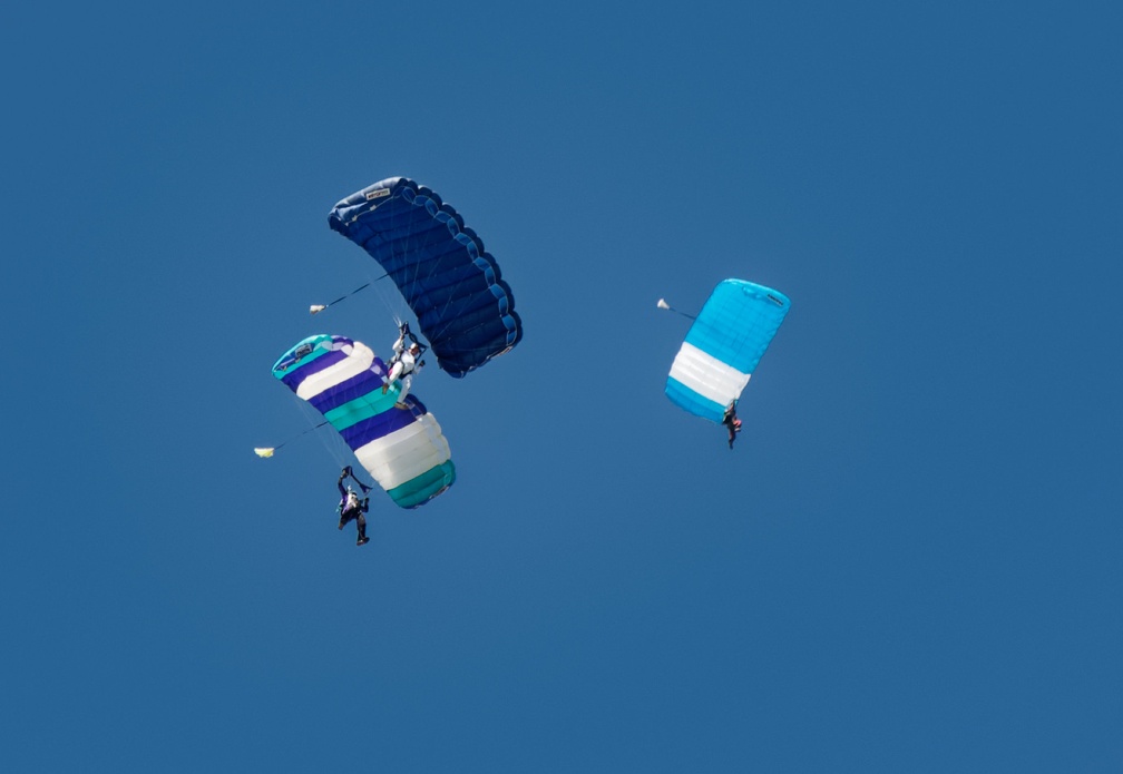 20220304 114343 Sebastian Skydive DonBromley MichaelPaolin BryceMcGahen