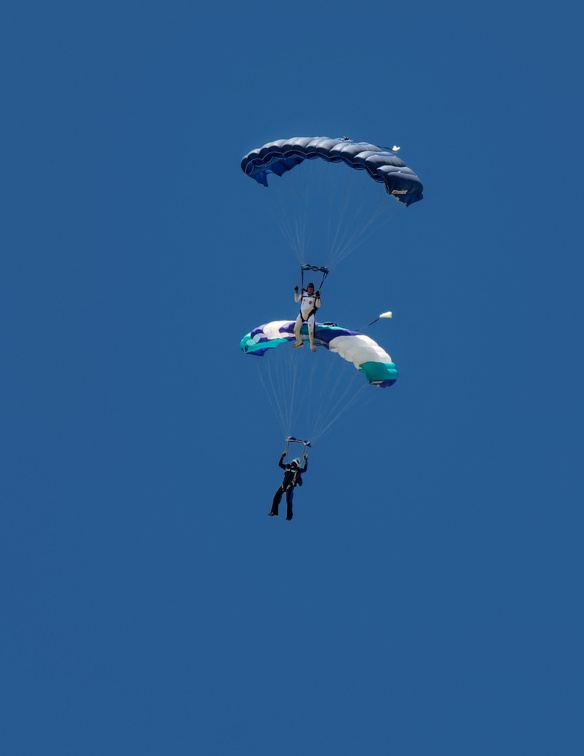 20220304_114352_Sebastian_Skydive_DonBromley_MichaelPaolin_BryceMcGahen.jpg