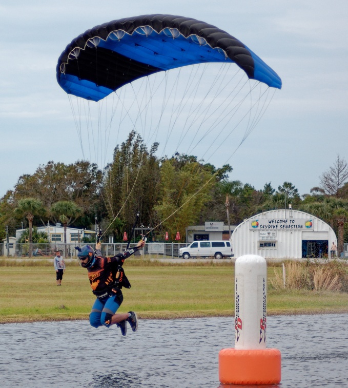 20201204 103532 Sebastian Skydive FLCPA Meet2 JoeyAllen