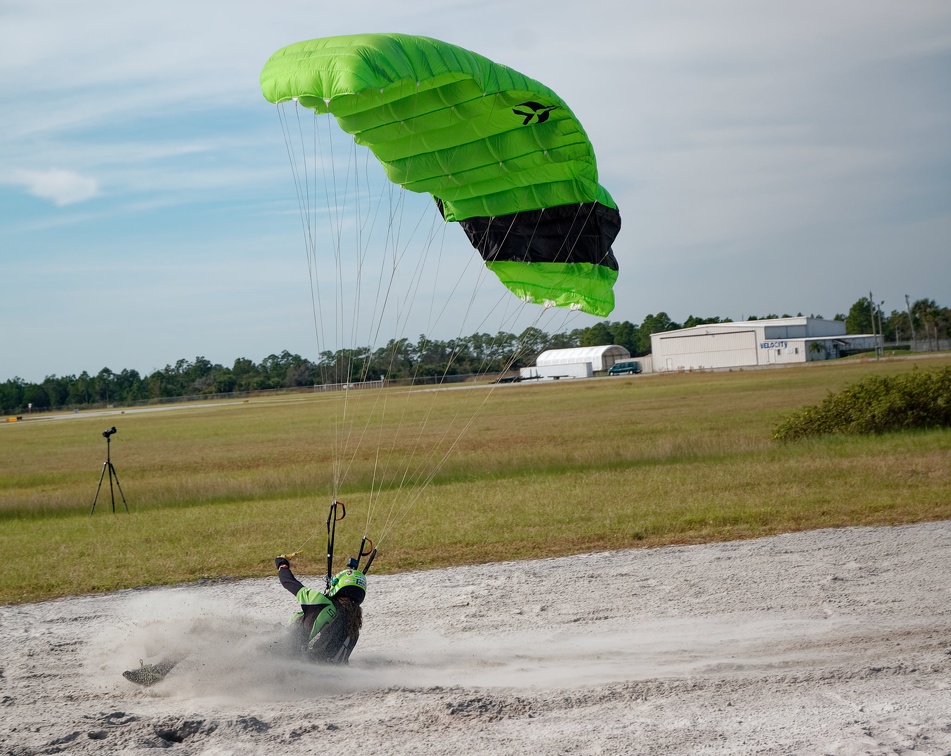 20201206 103356 Sebastian Skydive FLCPA Meet2 JohnHaley