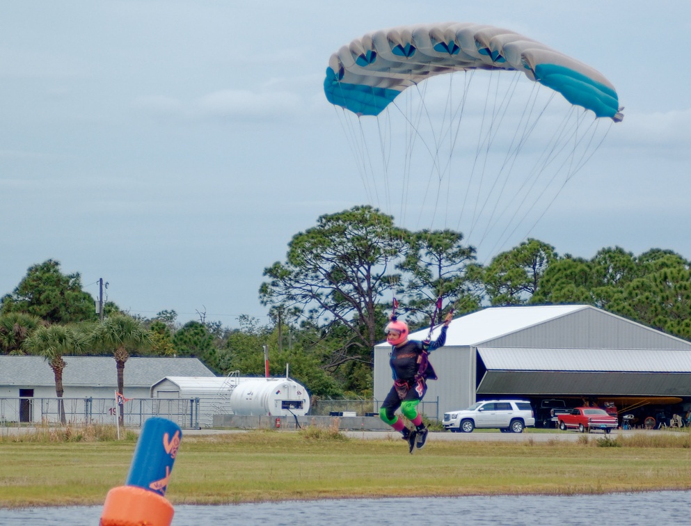 20201204 113110 Sebastian Skydive FLCPA Meet2 LaurenGawlik