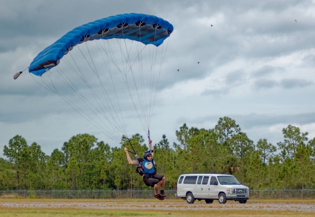 20201204_133916_Sebastian_Skydive_FLCPA_Meet2_LeeSibeleski.jpg