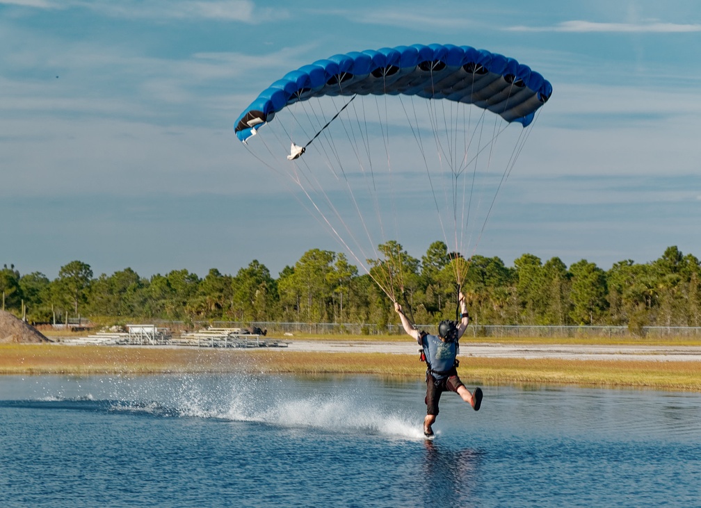 20201206_151034_Sebastian_Skydive_FLCPA_Meet2_LeeSibeleski.jpg