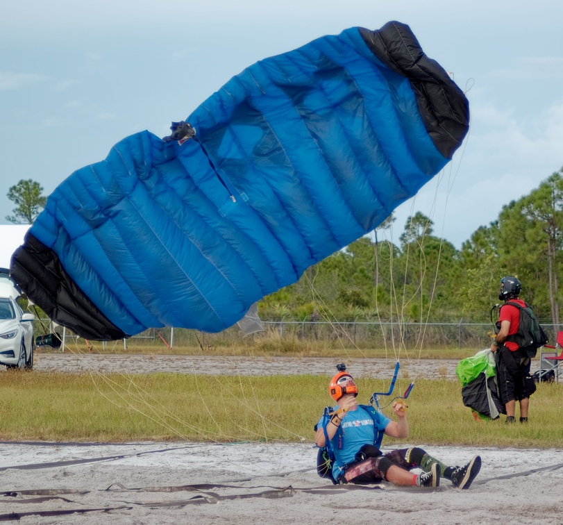 20201204 144608 Sebastian Skydive FLCPA Meet2 LukeCurnow AlexHerrera